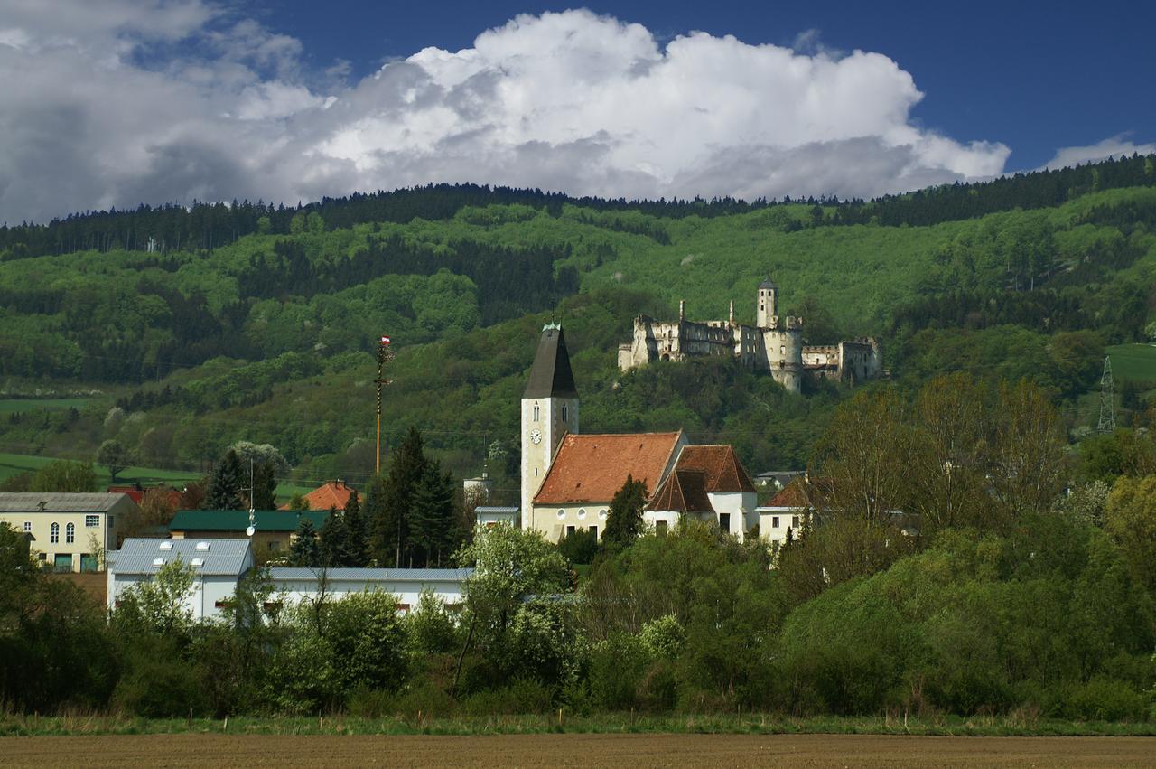 Готель Gasthof Dangl Wimpassing an der Pielach Екстер'єр фото